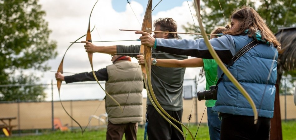 Compound Bow vs. Longbow